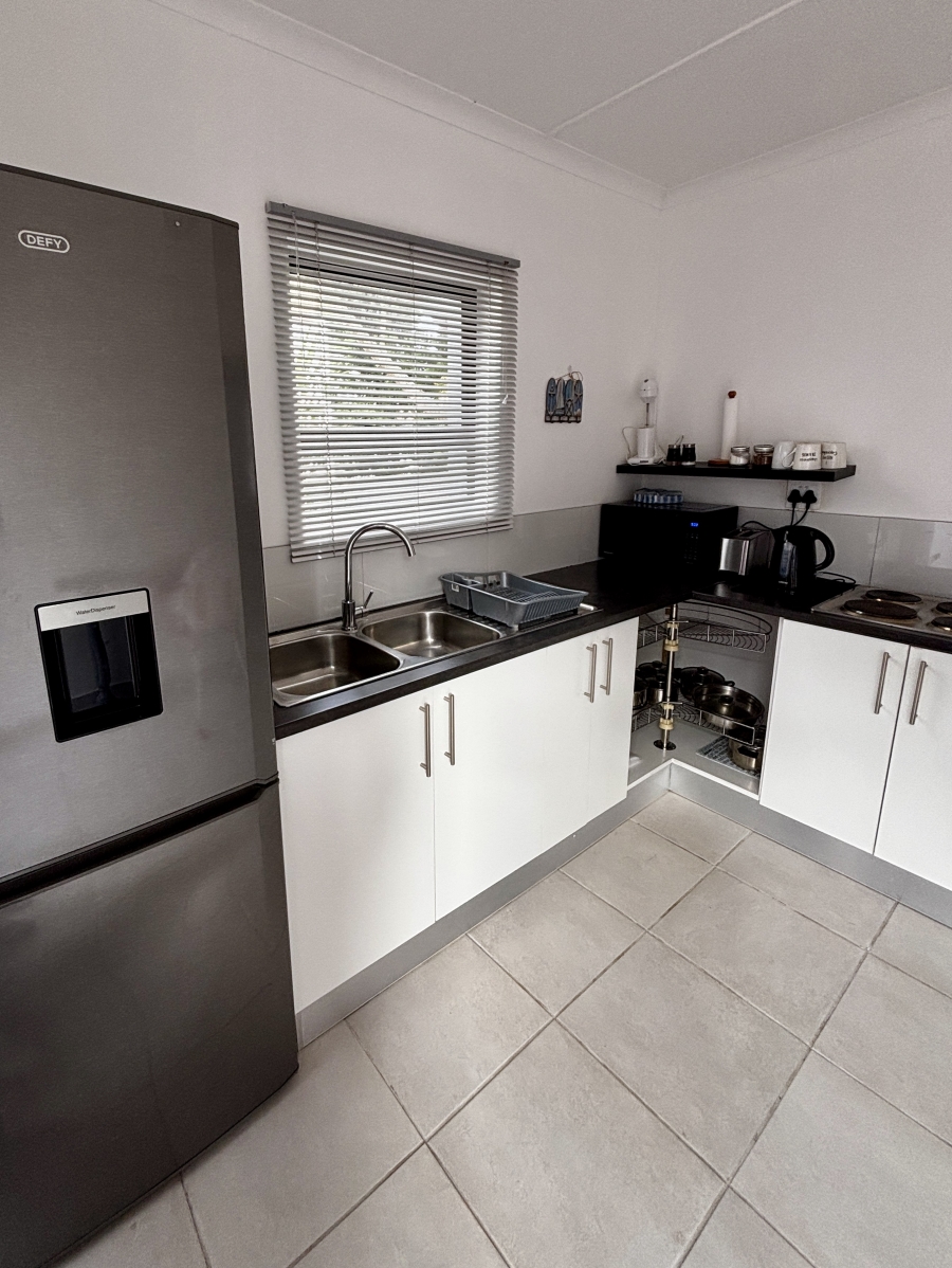To Let 2 Bedroom Property for Rent in Poortjies Western Cape